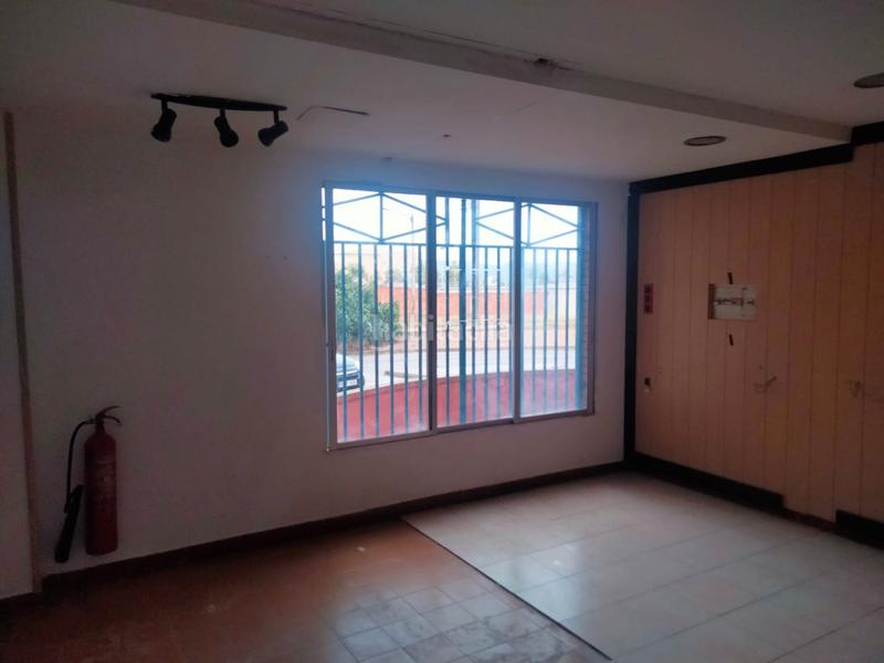 Foto b3485dee-37e3-4449-8a2d-e706cbaf6365. Location local commercial dans avenida de logroño 120 dans Zaragoza