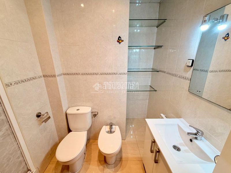 Foto 662d6d67-a78e-48e6-bc7d-3d87e9c0dc00. Piso  en venta en Sants Barcelona