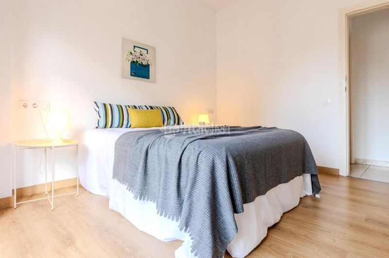 Foto 85972ec8-655e-4e98-a3ab-e0e97b489885. Piso  en venta en Sants-Badal Barcelona