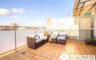 Àtic a La Bordeta. Ático en venta en barcelona