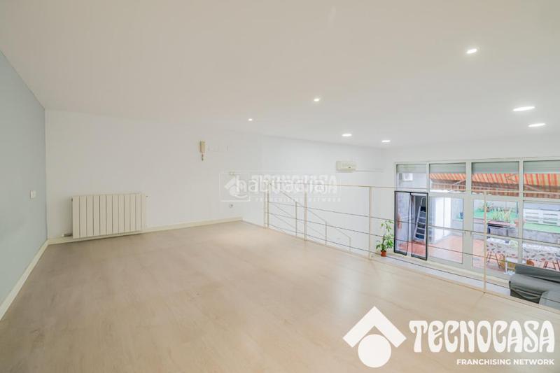 Foto 6731bea7-a292-4ee2-866f-f9192764eb73. Etagenwohnung in Sants Barcelona