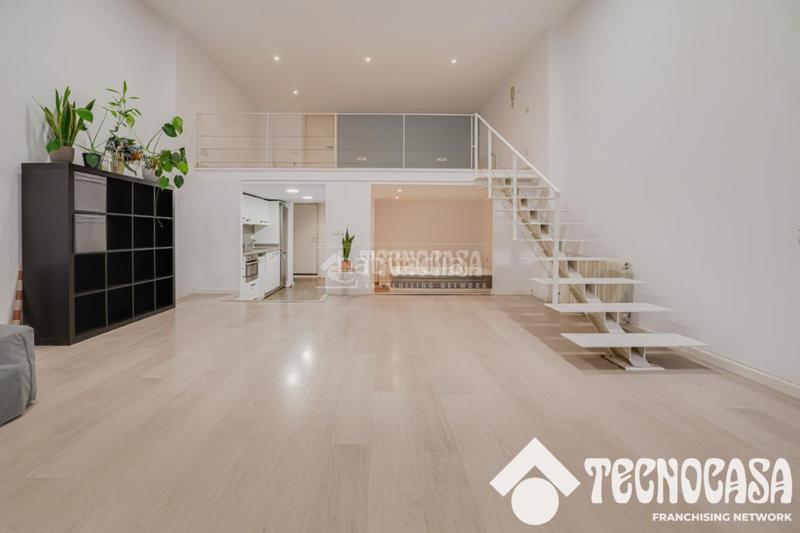 Foto 69e7f38b-0e02-411d-b00a-99962cd35ecd. Etagenwohnung in Sants Barcelona