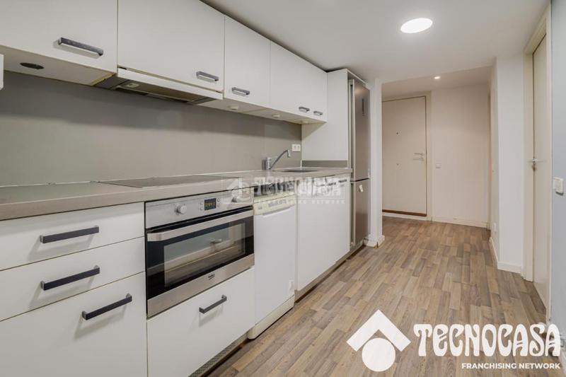 Foto d6174011-8fe6-468f-8c60-d71cf0938738. Etagenwohnung in Sants Barcelona