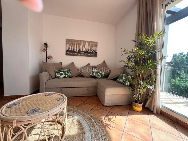 Foto 62a5eefd-11af-4311-875e-0bf1b77664b6. Apartamento  de dos dormitorios en planta alta con terraza privada, balcón y vistas panorámicas en la siesta, en Dénia
