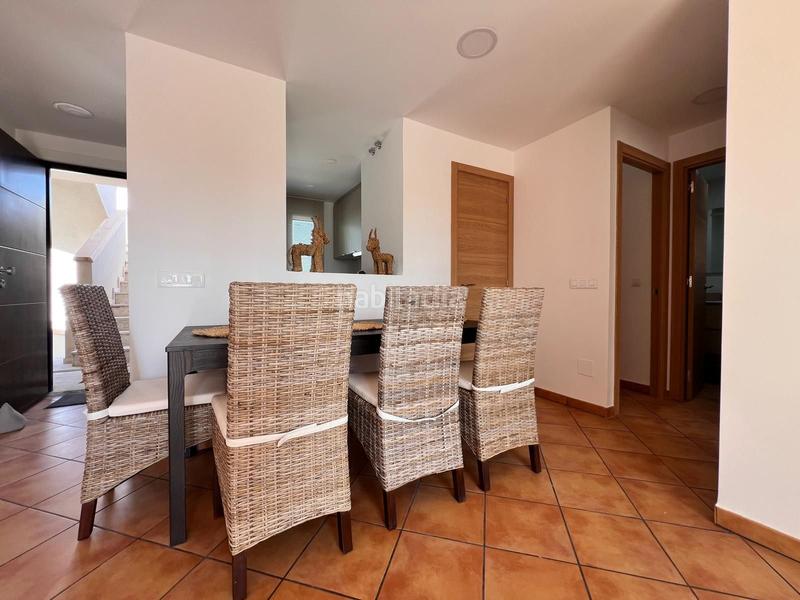 Foto c4515e10-c342-4b38-ae7e-2f5baa31261b. Apartamento  de dos dormitorios en planta alta con terraza privada, balcón y vistas panorámicas en la siesta, en Dénia