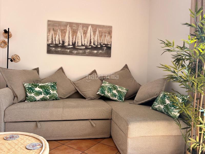 Foto f0823023-822d-4040-b0eb-4d65b161b447. Apartamento  de dos dormitorios en planta alta con terraza privada, balcón y vistas panorámicas en la siesta, en Dénia