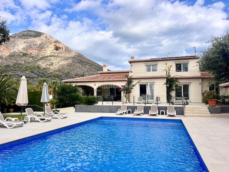 Foto bc46b287-50f2-491c-983e-60f041a3ec45. Chalet con riscaldamento parcheggio piscina in Montgó - Ermita Xàbia