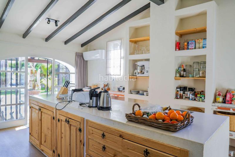 Foto 3451f286-00de-49c0-aac0-1a09328709b6. Masia amb calefacció piscina a Centro Poble Nou de Benitatxell (el)