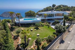 Xalet a Puerto. Excepcional villa moderna en portichol  balcón al mar, jávea