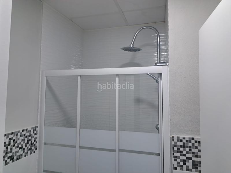 Foto 37841238-bdc5-40db-90b4-67d5b0102c00. Local comercial local en venta en puertas de tierra en Cádiz