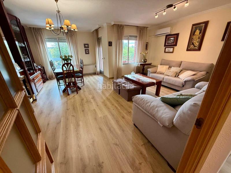 Foto fd8e3130-205f-4b25-a132-76fb395f477d. Appartamento in paseo poeta manuel machado 24 in Santa María de Benquerencia Toledo