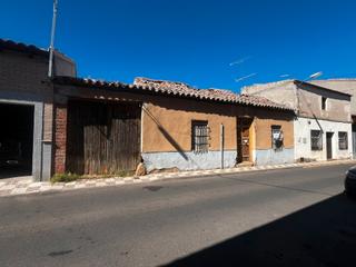 Terreno residencial  Plaza valderas y pedraza 11. Solar en los ybenes