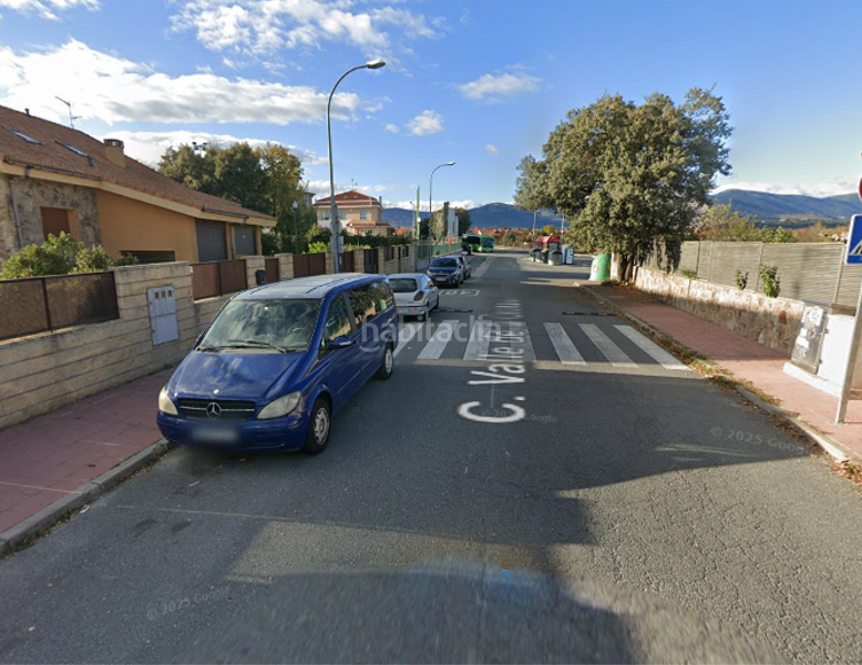 Foto b88dd386-c0db-48f5-b34d-1254efa91fef. Casa in Guadarrama