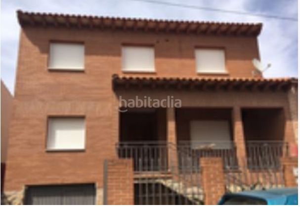 Foto a11464bf-03c3-4195-99b0-9179b5275221. Casa inmueble sin posesion en Cebolla