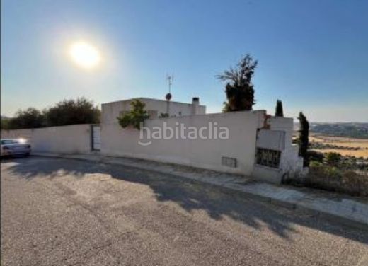 Foto b6b4e3a9-3278-4e39-8fee-9b7eac079ae4. Casa a Los Cigarrales-La Bastida Toledo