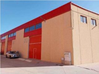Capannone industriale in Noblejas