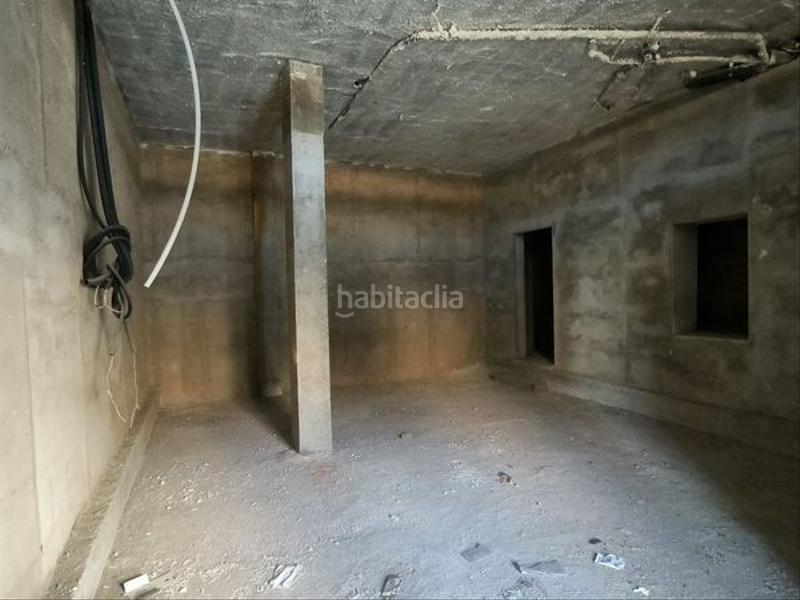 Foto f76a47a5-e777-4e92-961e-334bf2afcfa5. Business premise in Pilas