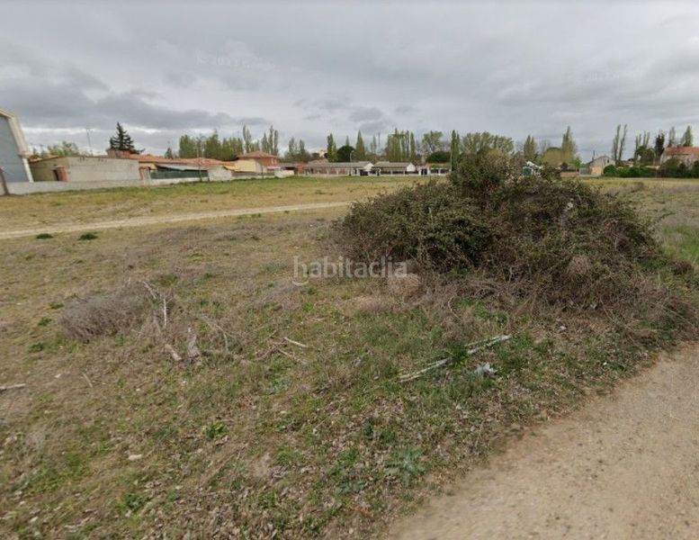Foto c9de1895-18a2-4924-9653-d8c5e9aba857. Terreny residencial a Laguna de Duero