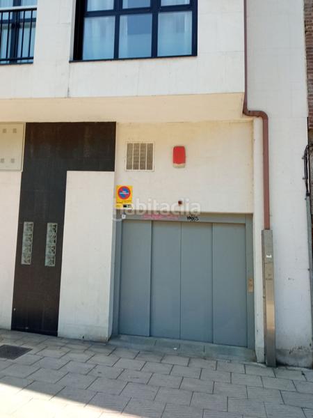 Foto 2c690d4d-2df5-406b-8a93-06a321b5a6f2. Car parking in Sama Langreo