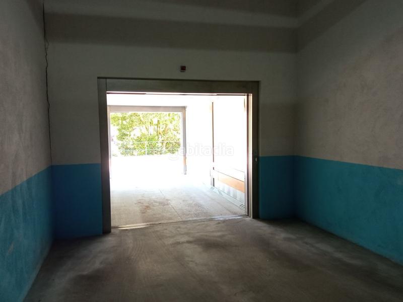 Foto a5eecc33-2591-4fed-b7b8-2fc43a378e99. Car parking in Sama Langreo