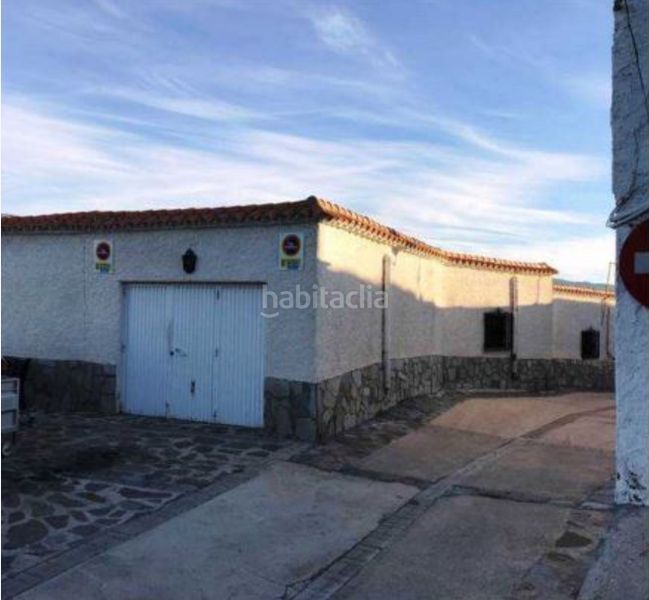 Foto 246f5d49-8de3-4312-b7c7-8b1fb895c97a. Piso en Tres Villas (Las)