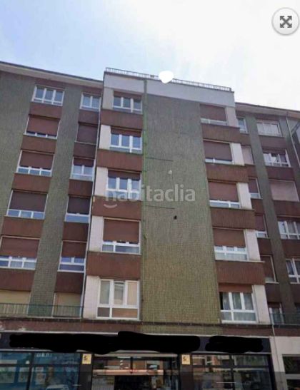 Foto d5e55cef-a775-4b48-a170-f9b193248eef. Pis a Lena