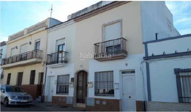 Foto c5c0e970-4db0-46a0-8ce8-bdcd033ac221. Piso en Lepe