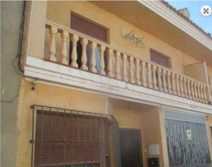 Foto a6fdea1e-eade-4f96-9d9e-4d92f55537c6. Casa adossada a Mesas (Las)