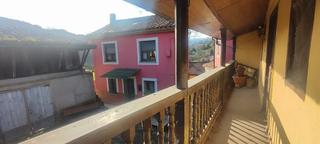 Casa adossada a Zona Rural