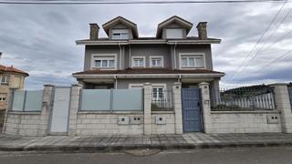 Haus in Santa María del Mar - El Puerto. Chalet pareado con vistas al mar