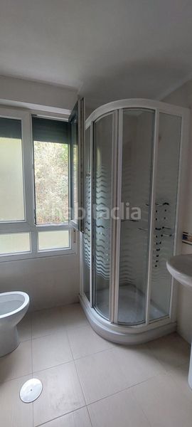 Foto 5f19b68d-c3ca-4c36-a037-6e8f6b6cff41. Dúplex amb calefacció a La Villa - Bazuelo Mieres