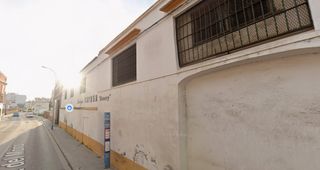 Bâtiment à usage industriel à Ayuntamiento-Barrio Alto. Piso en venta en viladecans barcelona