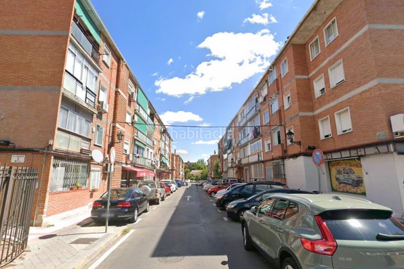 Foto a2fdb90a-f43d-48c7-b7ad-7cc21c691ae2. Pis a Cañada - Mancha Amarilla Torrejón de Ardoz