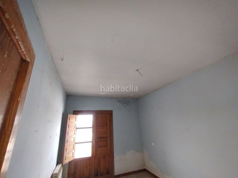 Foto a7ffd68e-cb2c-4517-879b-20acc2eae7f2. Casa adossada a Mucientes