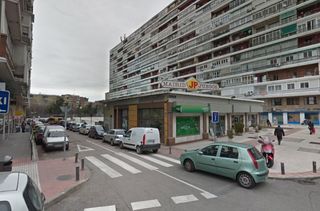 Local Comercial a VIRGEN DE LA ROCA