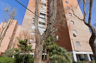 Appartement  Lillo. Inmueble alquilado  sin acceso al interior