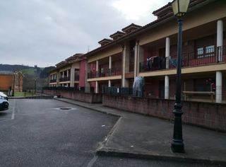Parking voiture  Villabañez. Inmueble okupado  sin acceso al interior