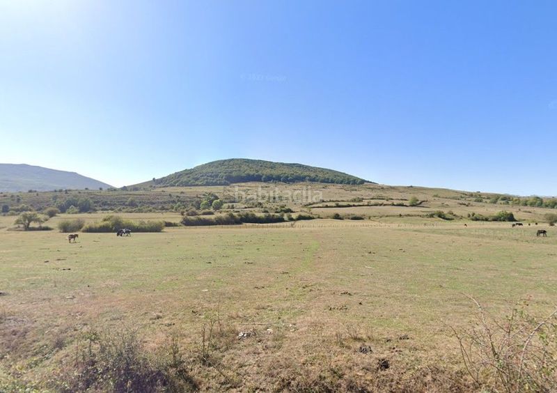 Foto c832ba71-db60-4fb1-b656-84f9541afda4. Finca rústica a Pesaguero