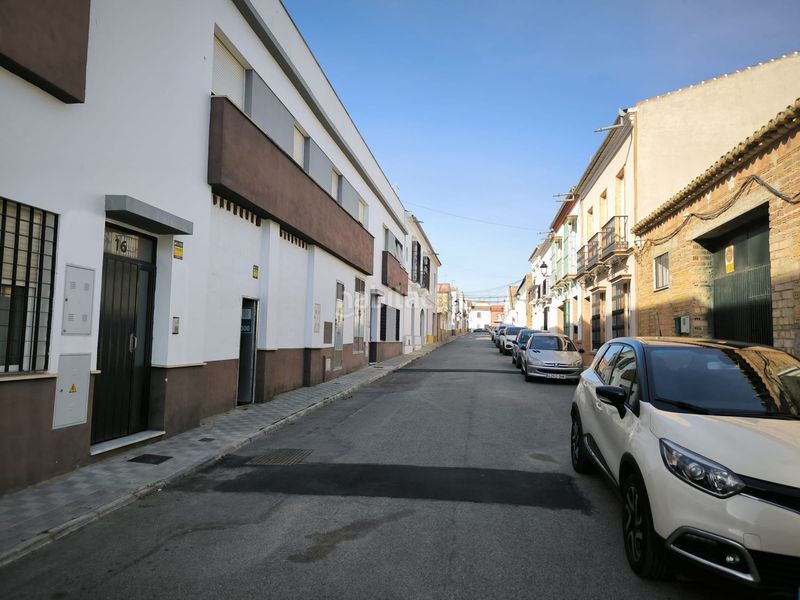 Foto 7d7a3bba-fcd9-4b38-a886-4c6a0af19192. Local comercial a Pilas