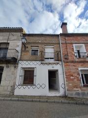 Semi detached house in Esguevillas de Esgueva