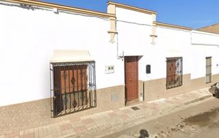 Maison  Pizarro. Inmueble alquilado  sin acceso al interior