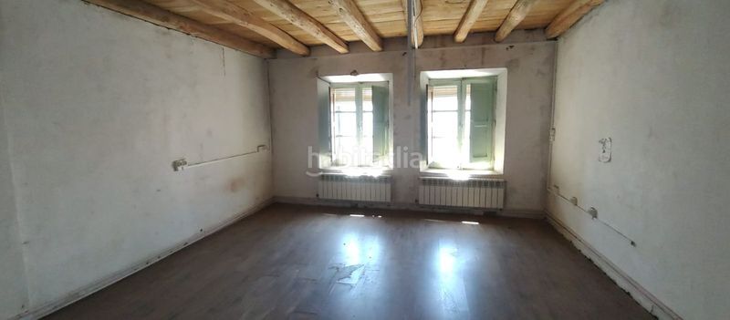 Foto 4fd1b3b1-1b2b-4ae6-9e8b-ee82258cc32d. Casa adossada amb calefacció a Campaspero