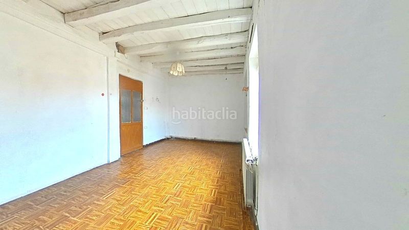 Foto b6f2497c-4df3-40ae-ba64-43aefd0d64a5. Casa adossada amb calefacció a Campaspero