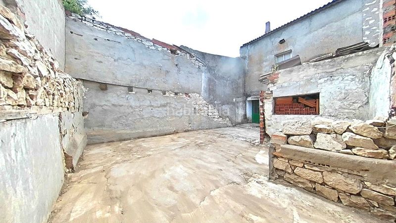 Foto e443b3ad-88b1-4a71-a0a1-e823b247ebd7. Casa adossada amb calefacció a Campaspero