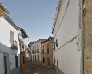 Haus  Cervantes. Inmueble alquilado  sin acceso al interior