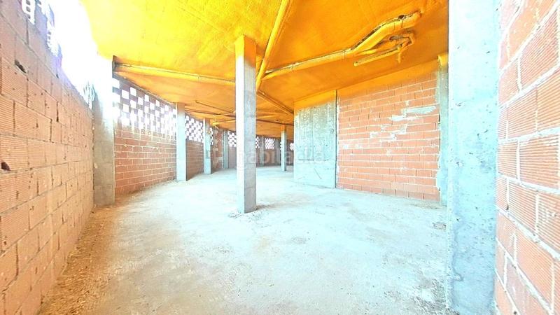 Foto 759027c7-119d-4ec7-996f-da7ba2c9192c. Local commercial dans Cistérniga