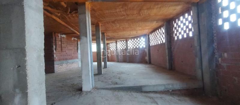 Foto b3f7094d-c1b2-440b-985a-44909a016d7a. Local commercial dans Cistérniga