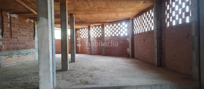 Foto b91fd513-b2ce-4fe8-8b34-a57af504c3c3. Local commercial dans Cistérniga