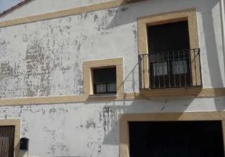 House  Floreta. Inmueble alquilado