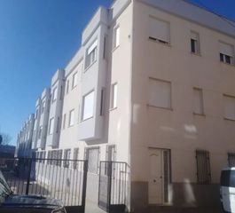 Flat  Pedro de luna. Inmueble alquilado  sin acceso al interior